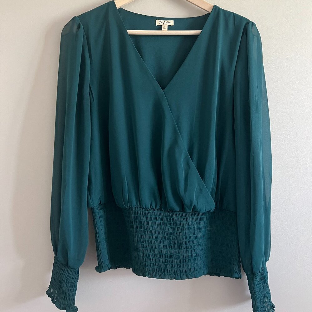 Lily White | Green V Neck Sheer Sleeve Blouse  | Size: Large